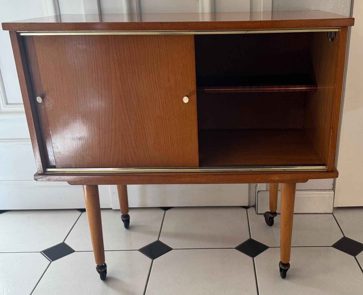 Vintage Scandinavian sideboard/buffet