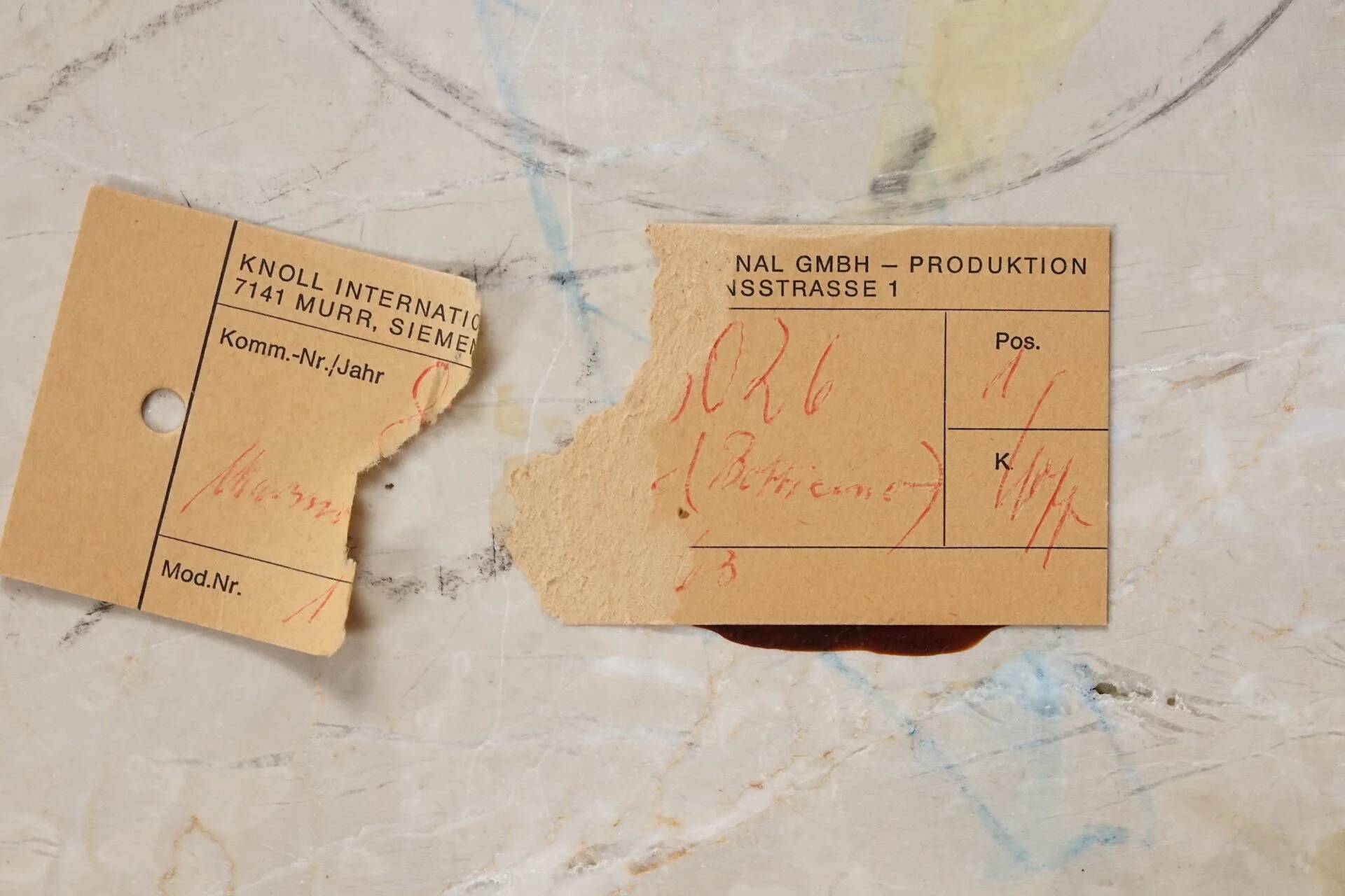 Table d'appoint Tulipe en marbre Botticino par Eero Saarinen pour Knoll Int.