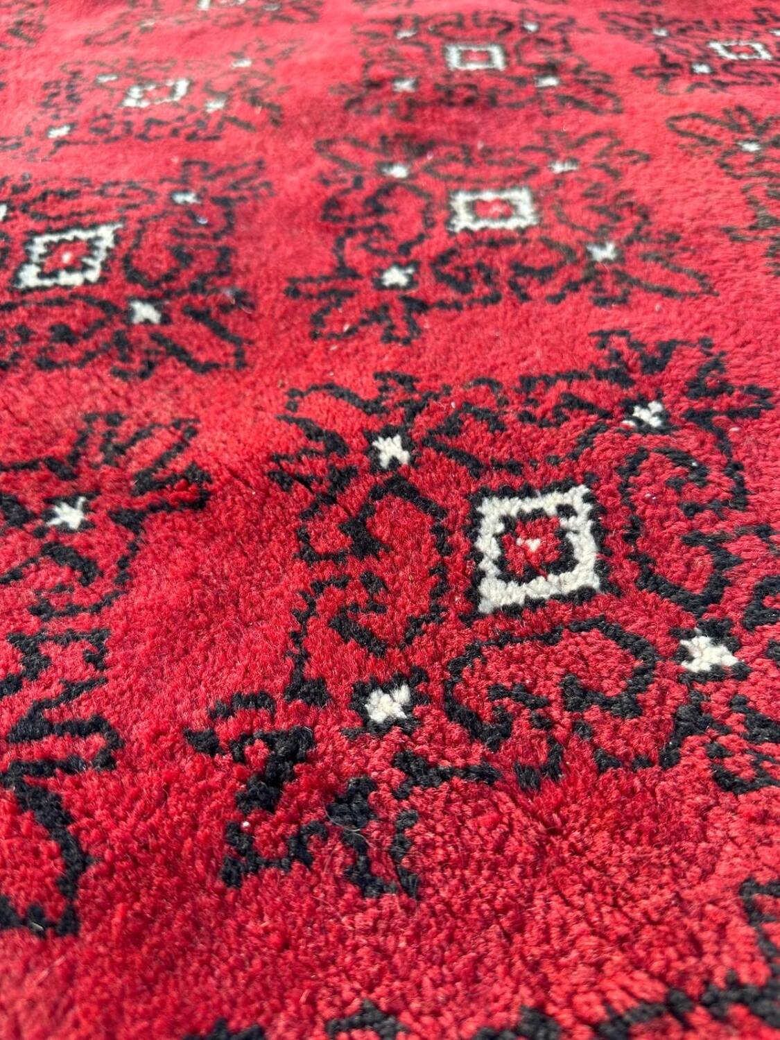 Handmade Tunisian rug