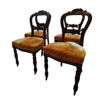 Set of 4 chairs