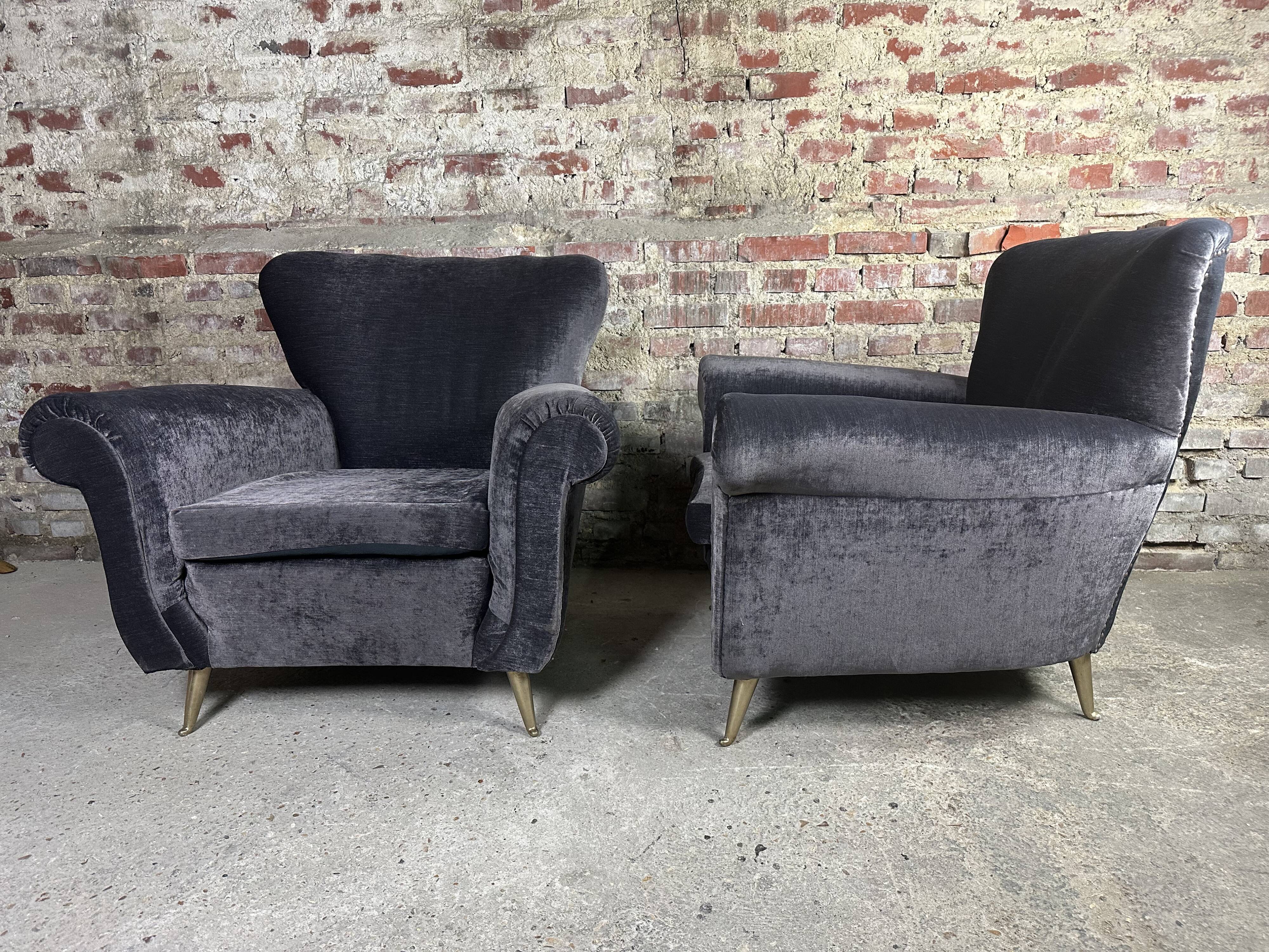 Pair of vintage italian armchairs 1950 by Isa Bergamo