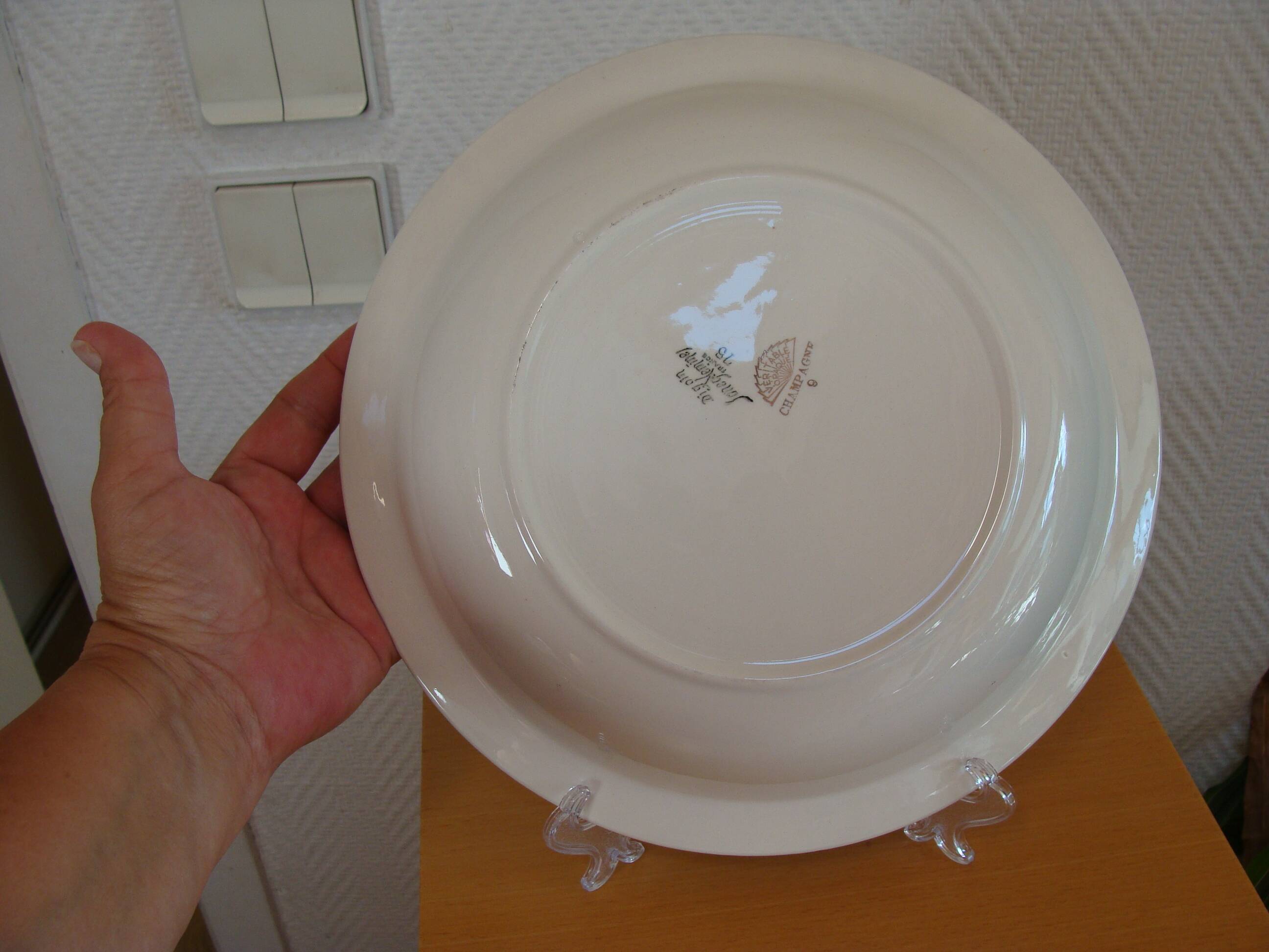 Plat creux "Champagne" Digoin Sarreguemines 40's