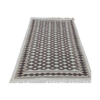 Traditional beige white and Berber brown carpet 206x133cm