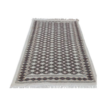 Traditional beige white and Berber brown carpet 206x133cm