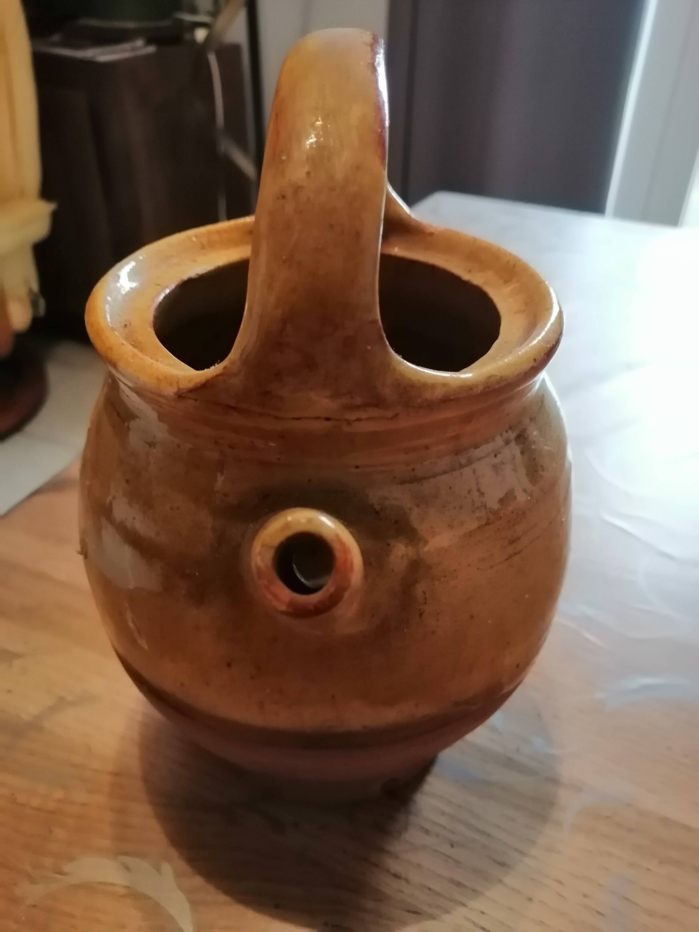 Small two-tone gargoulette