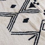 Moroccan Berber wool rug 255 x 150 cm