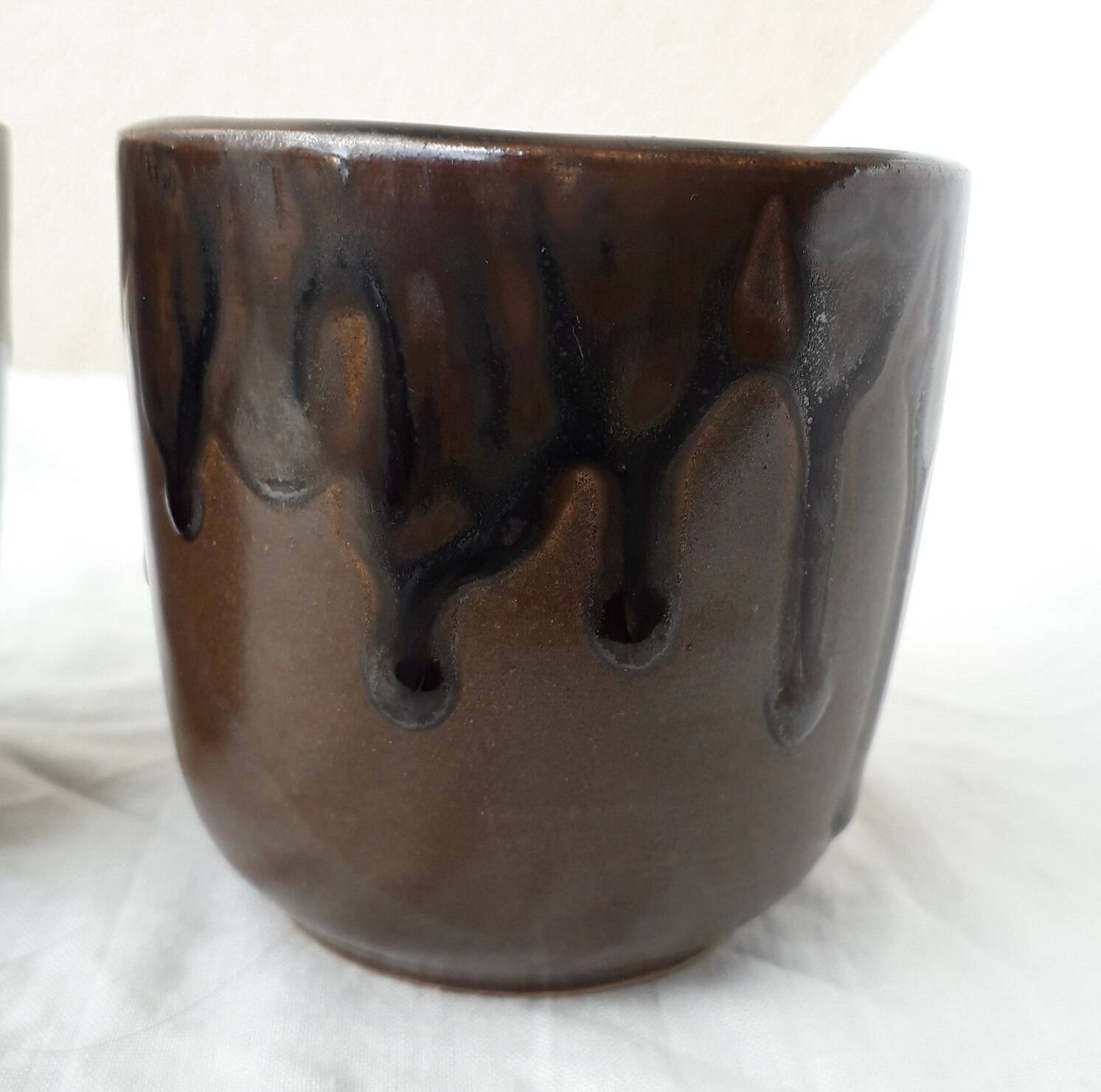 Breugnot stoneware cups