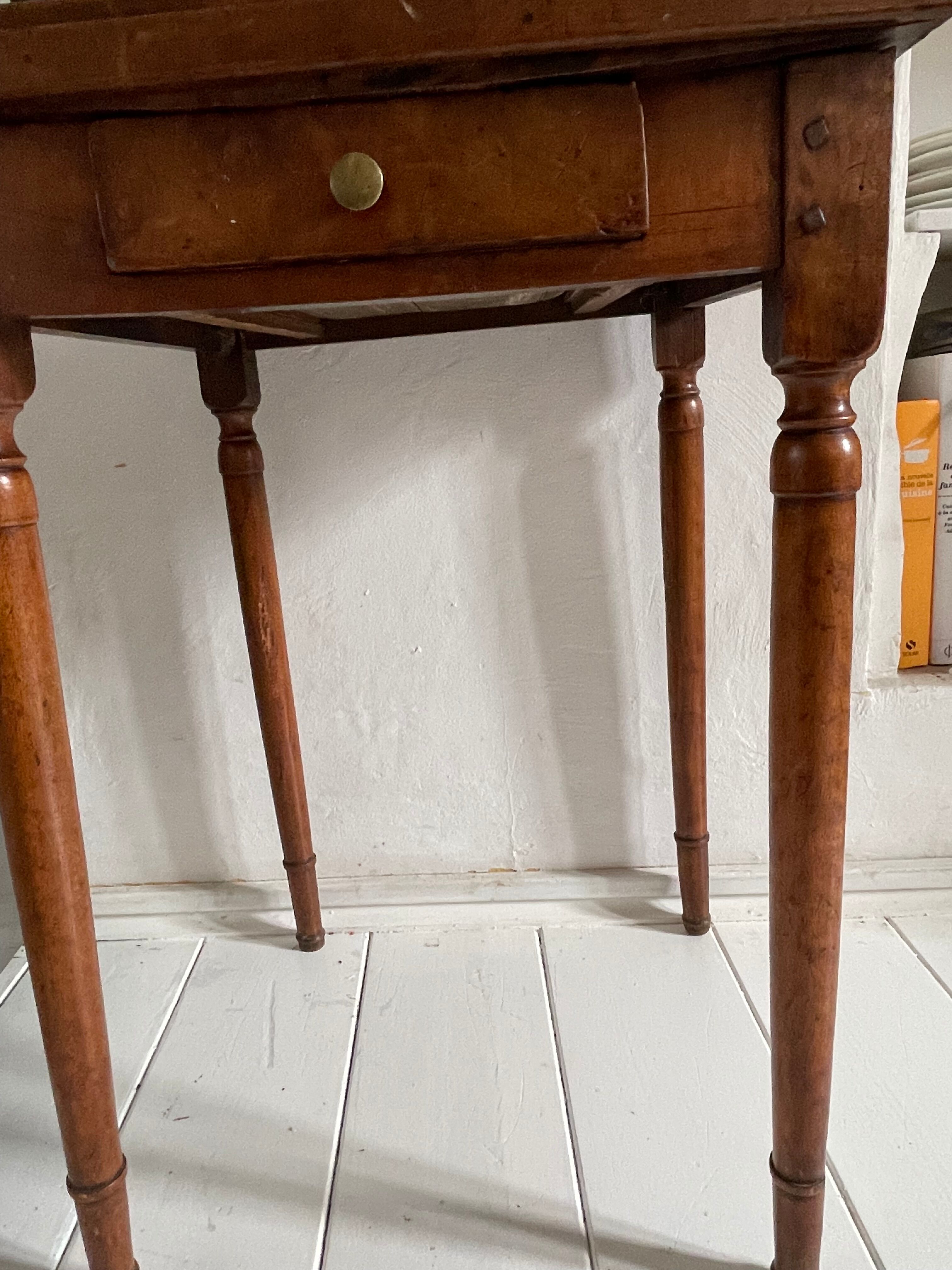 Console with Louis XVI base