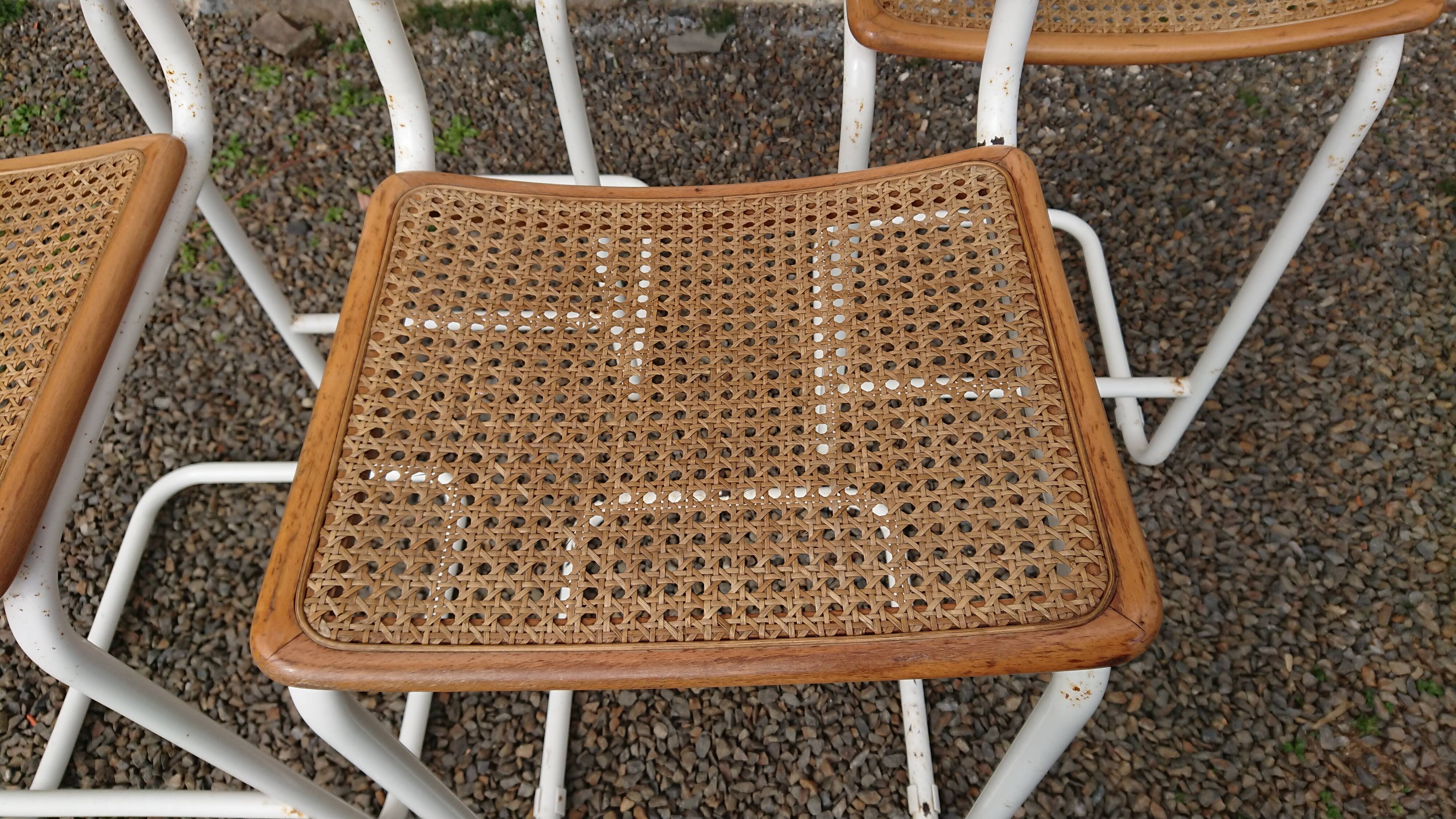 Lot de 4 tabourets haut Cesca Italie