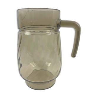 Lever smoked glass carafe
