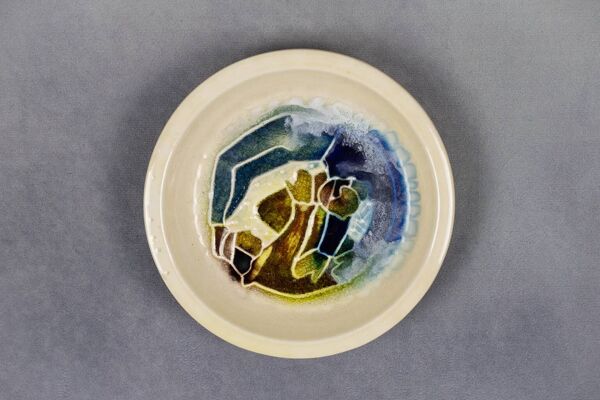 Accolay – assiette faïence émaillée décor abstrait en Cépamine – années 70
