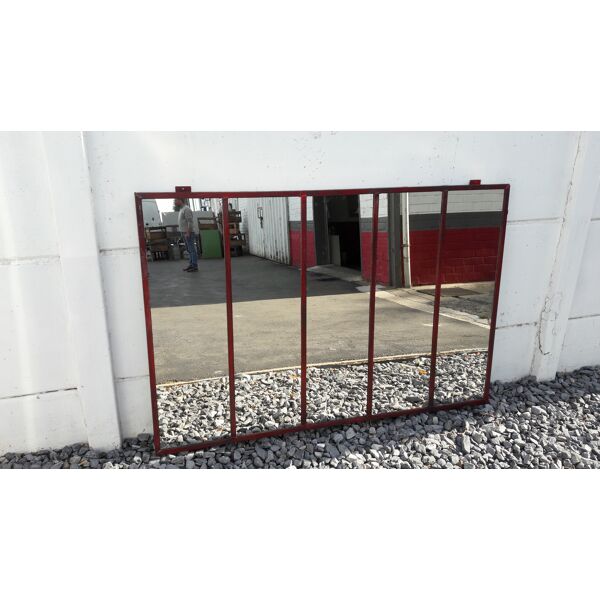 Miroir verrière d'atelier patine rouge d'origine | Selency