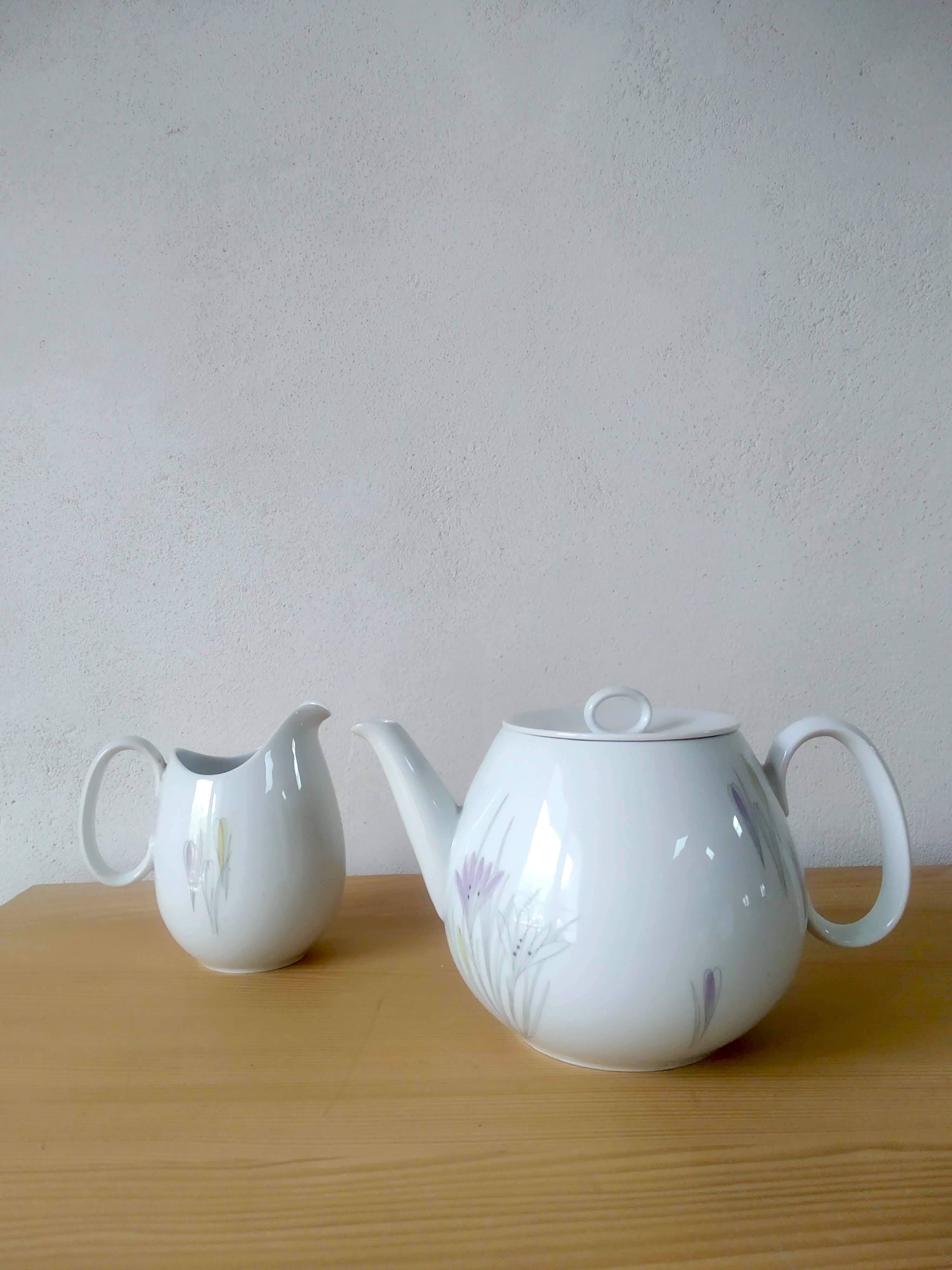 Théière et crémier Thomas Rosenthal modèle Crocus  Vintage