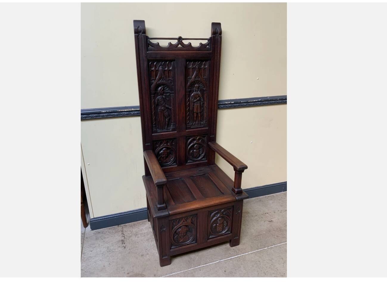 Antique - Chest Bench, - Neo-Gothic