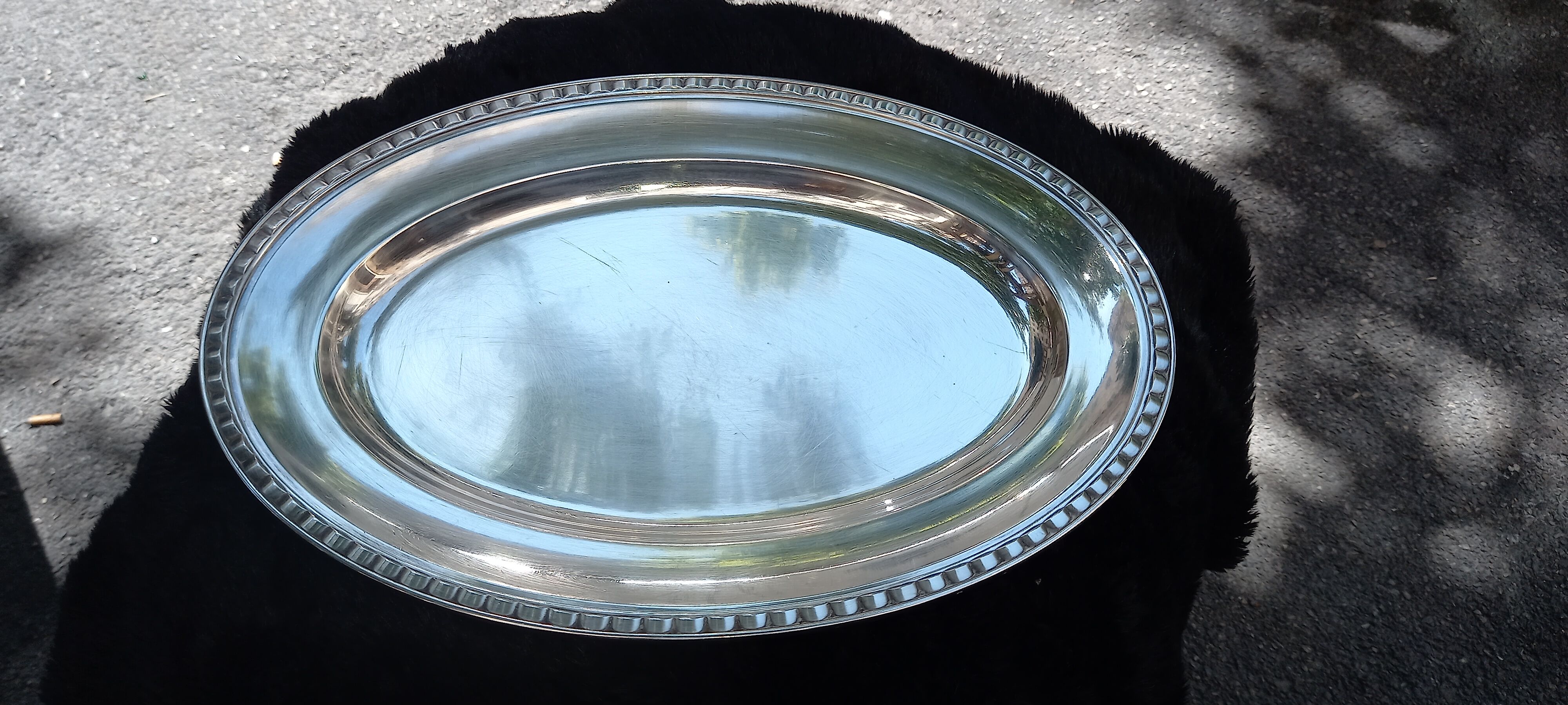 Christoffle oval silver metal top