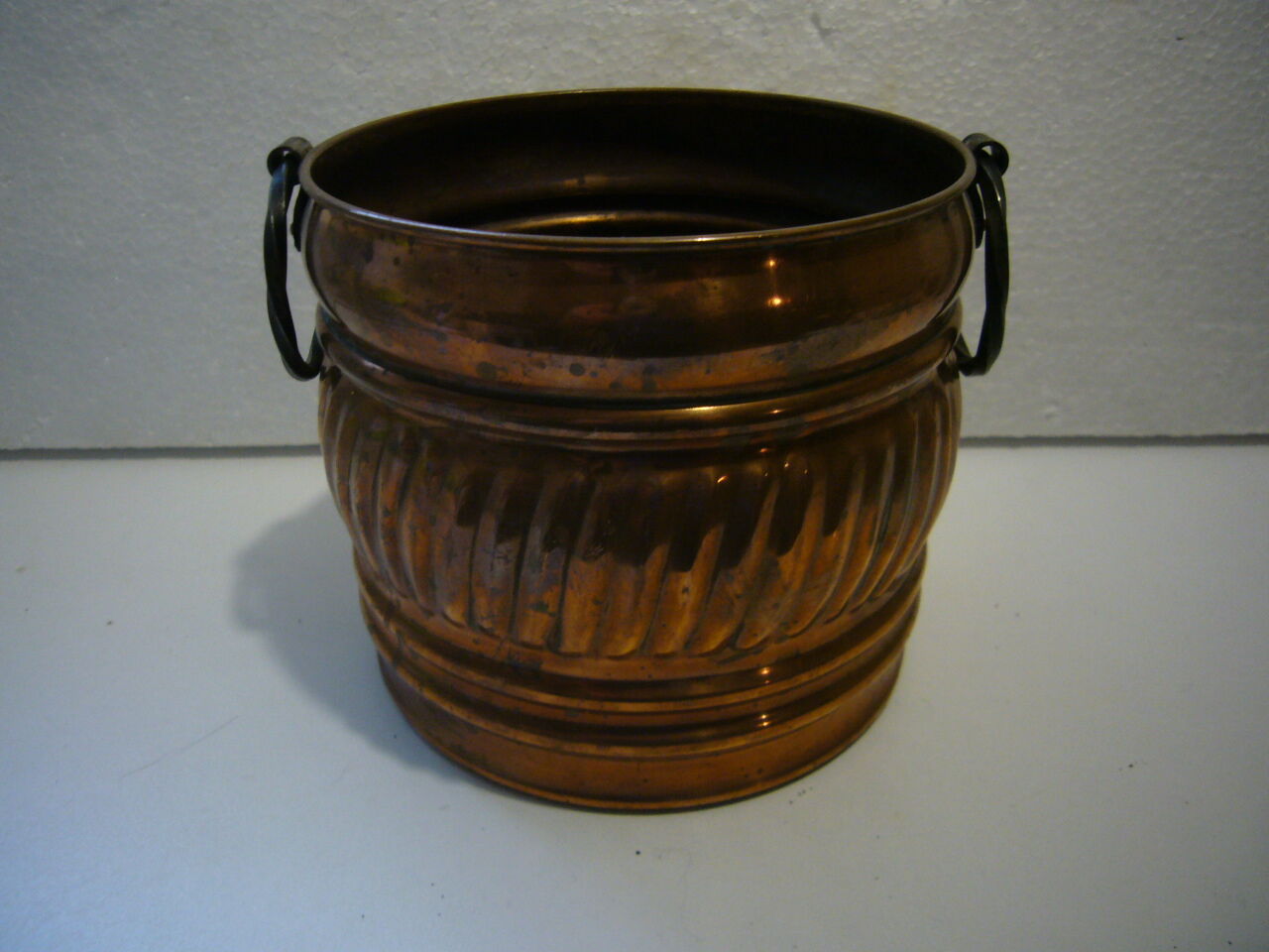Cache pot en cuivre ancien Selency