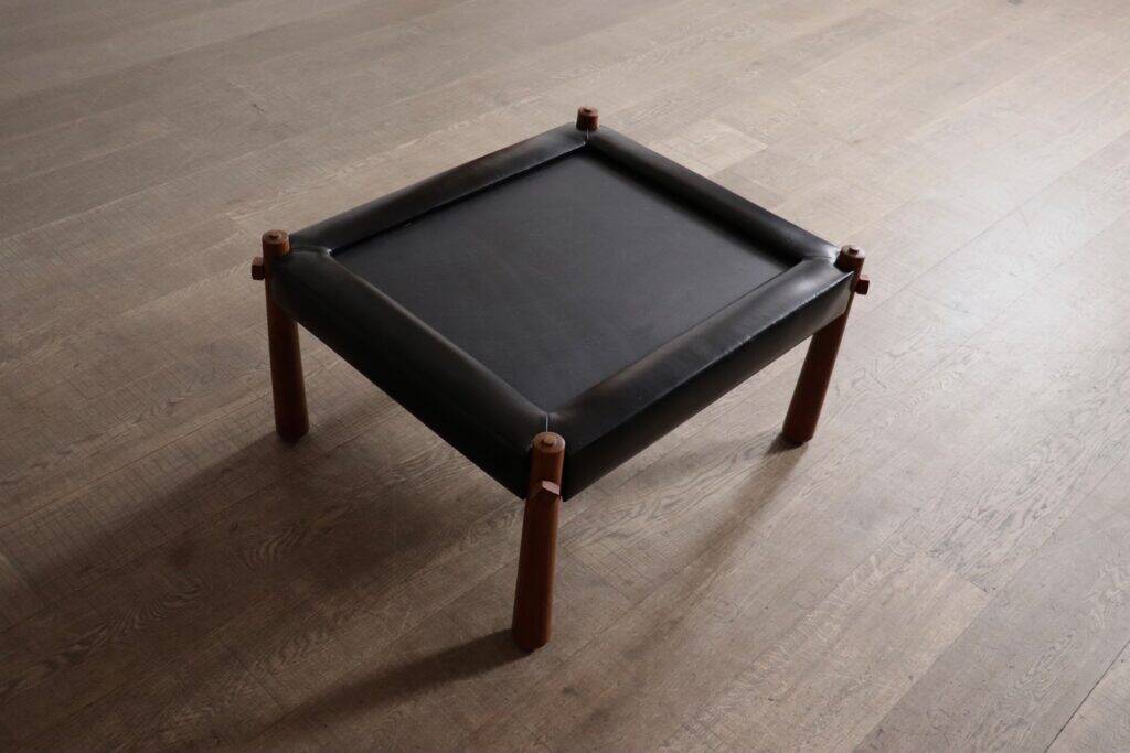 Percival Lafer MP-81 side table in black leather, Brazil 1970s