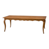 Farm table