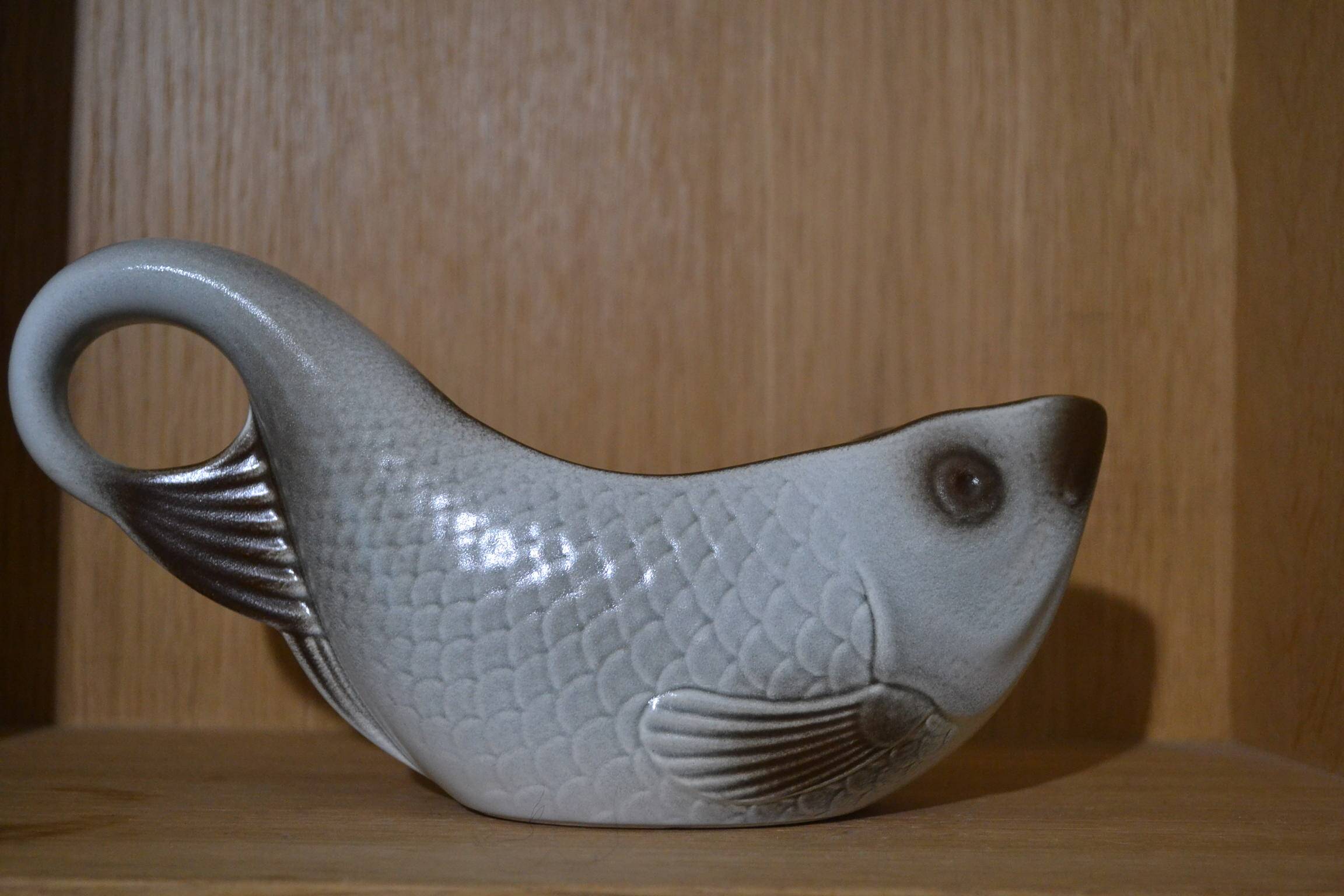 Fish sauce boat