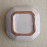 Earthenware cup