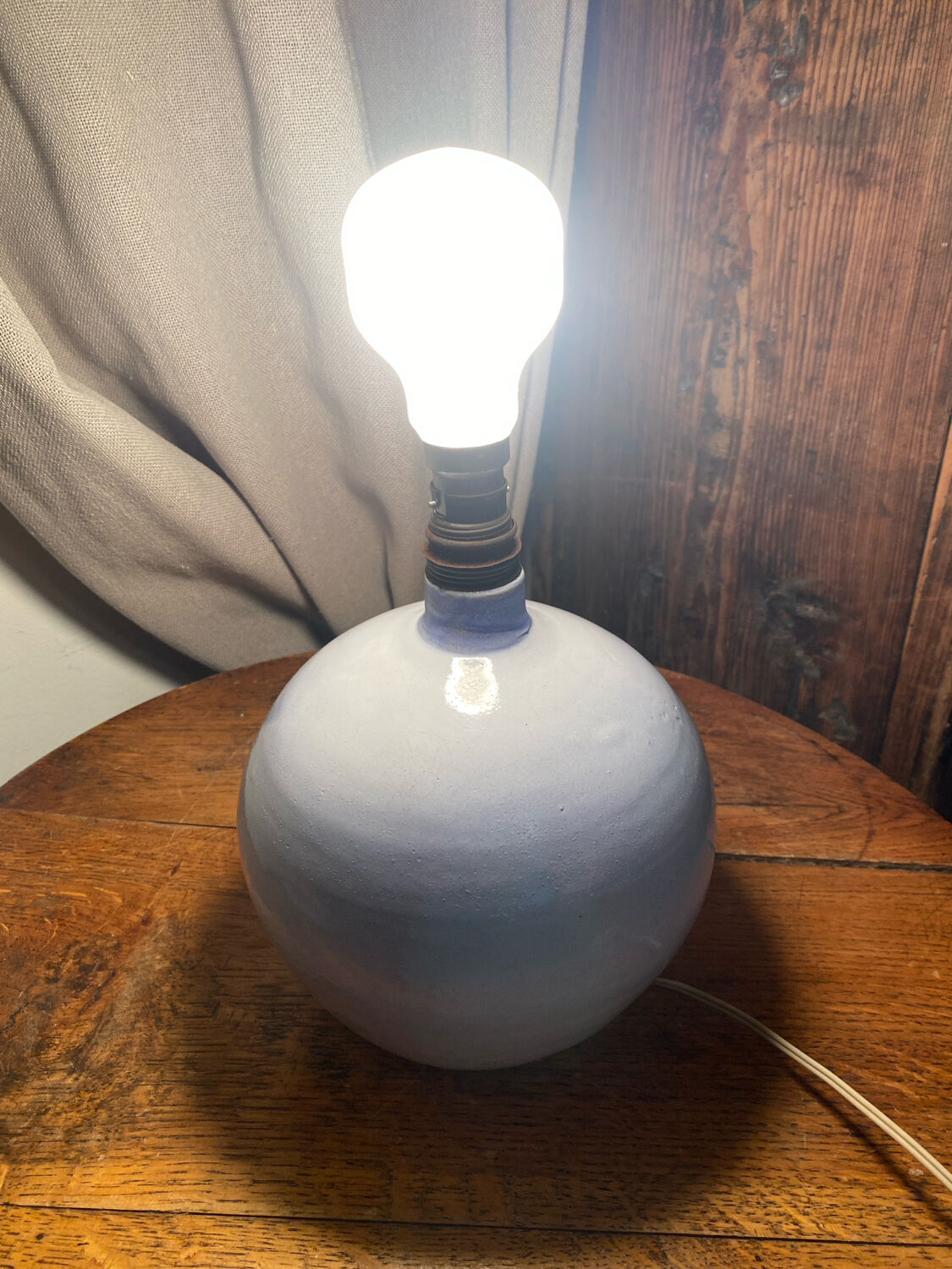 Ceramic ball lamp