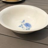 Service table 50 years cream digoin faience with blue rose decor