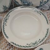 6 assiettes creuses Terre de fer dépareillées