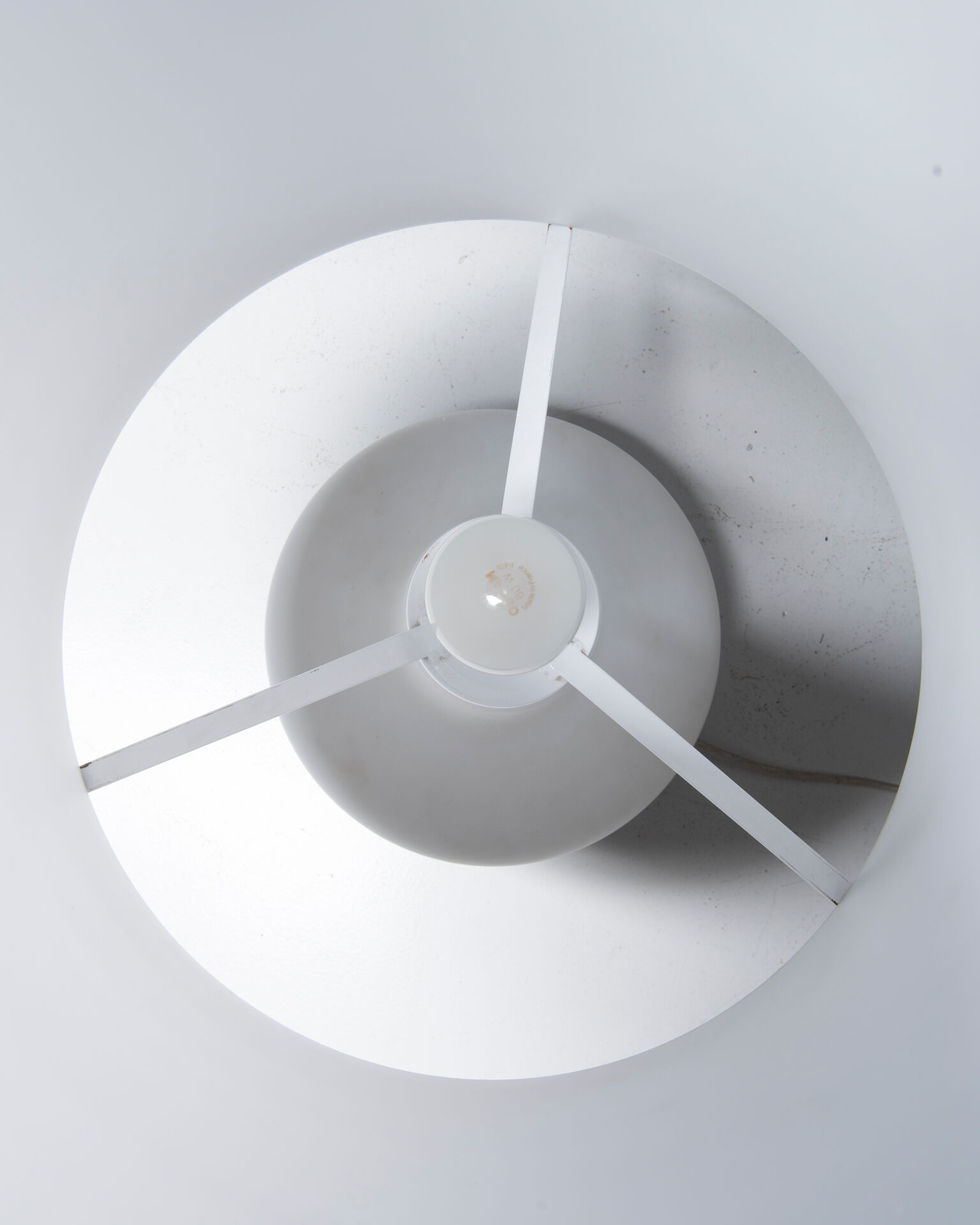 Floor lamp in white opaline glass, 1970's, italy