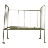 Vintage metal daybed for children