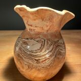 Round vase in mixed earth signed