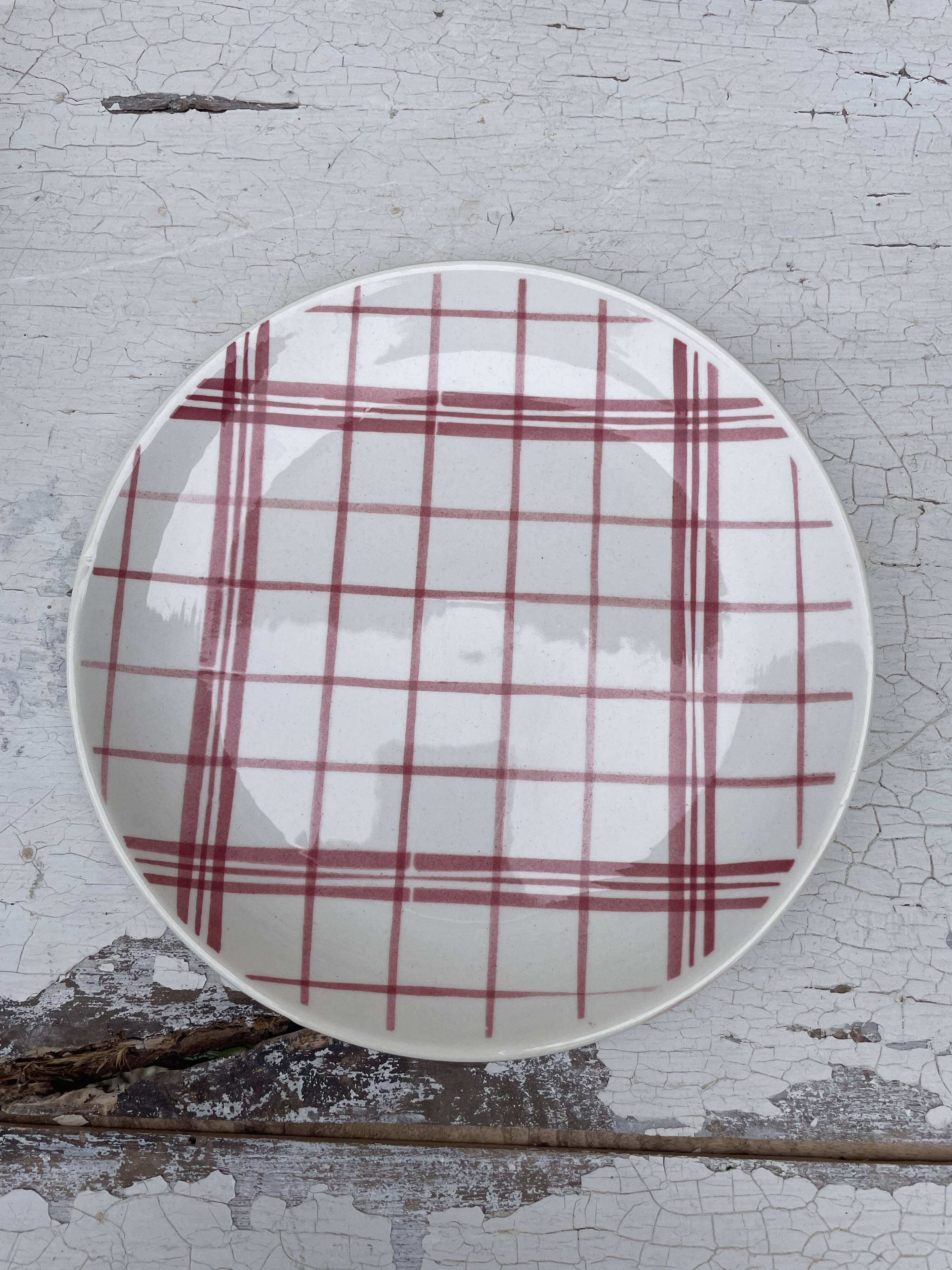 Pink vichy tile plates