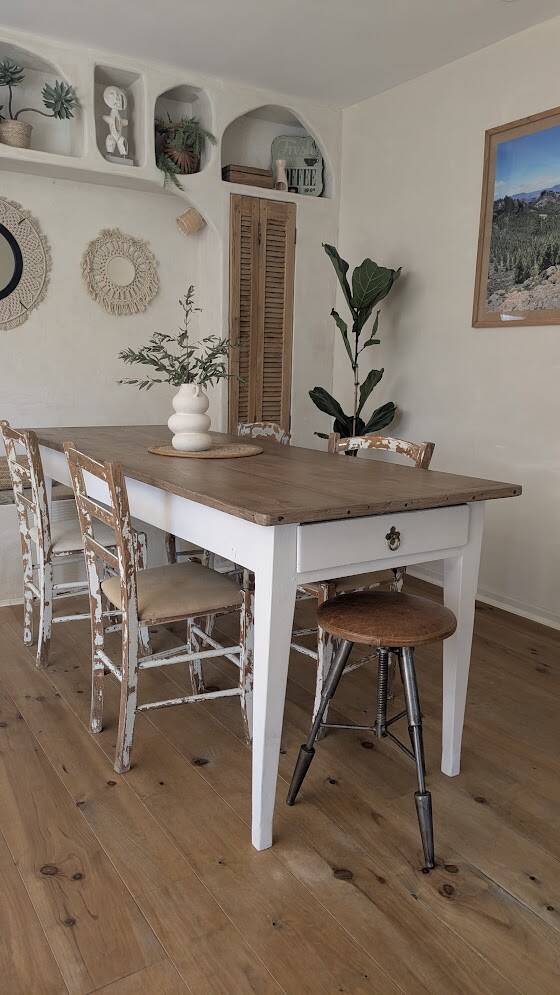 Farmhouse table