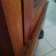 Mahogany column showcase, 1 glass door, 1 drawer, 5 wooden shelves