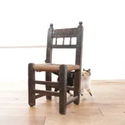 17th-century farmhouse chair with carved motifs – wabi sabi