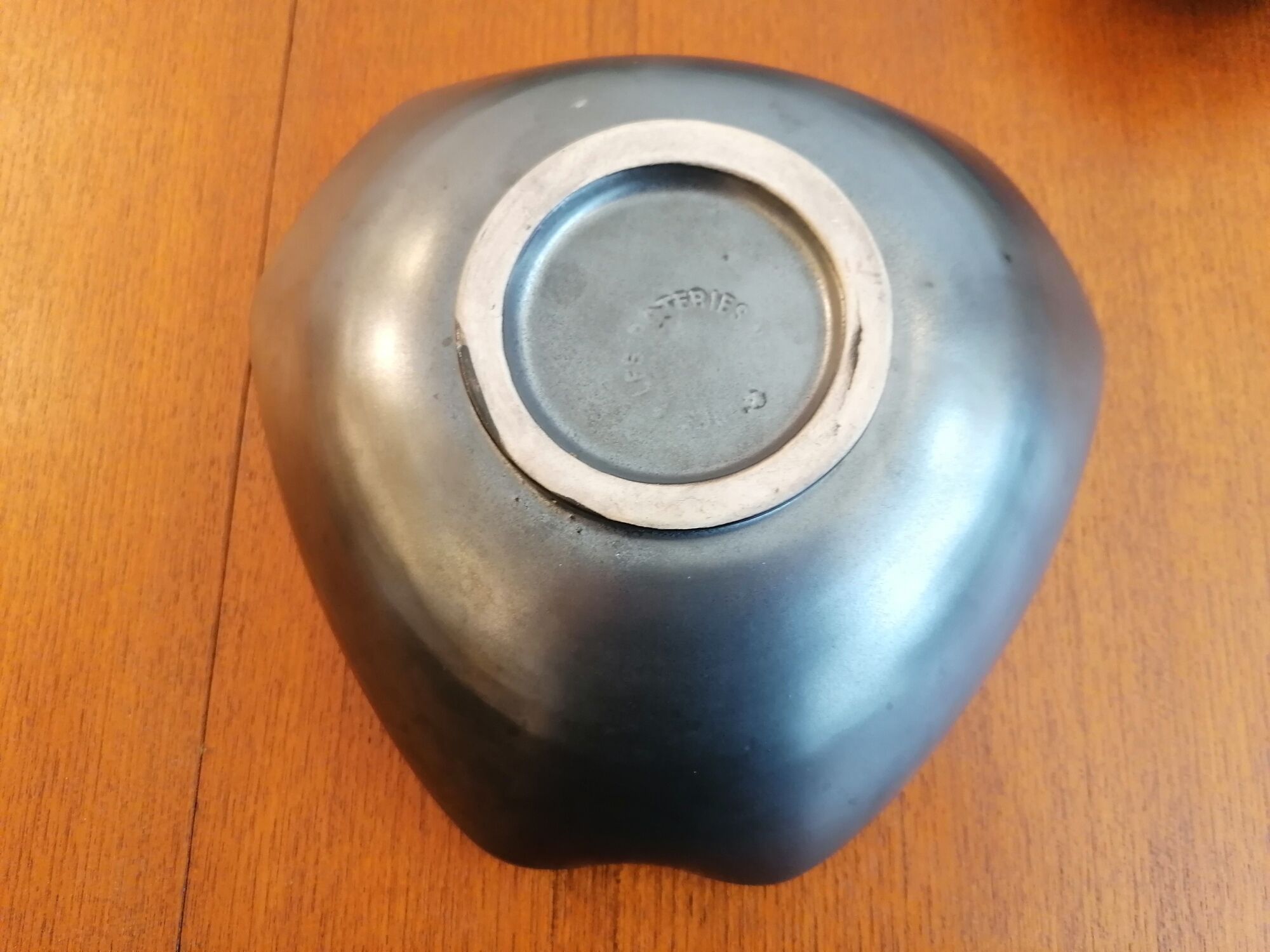 Service in black ceramic and colors, 1950