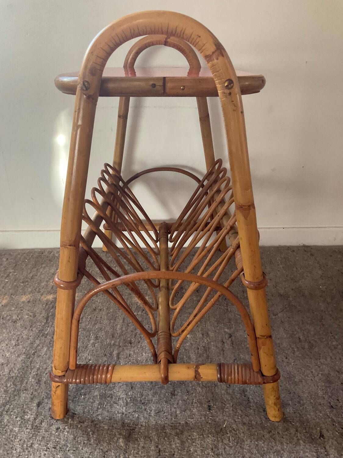 Side table with bamboo magazine holder from the 70s
