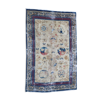 Tapis chinois 1800