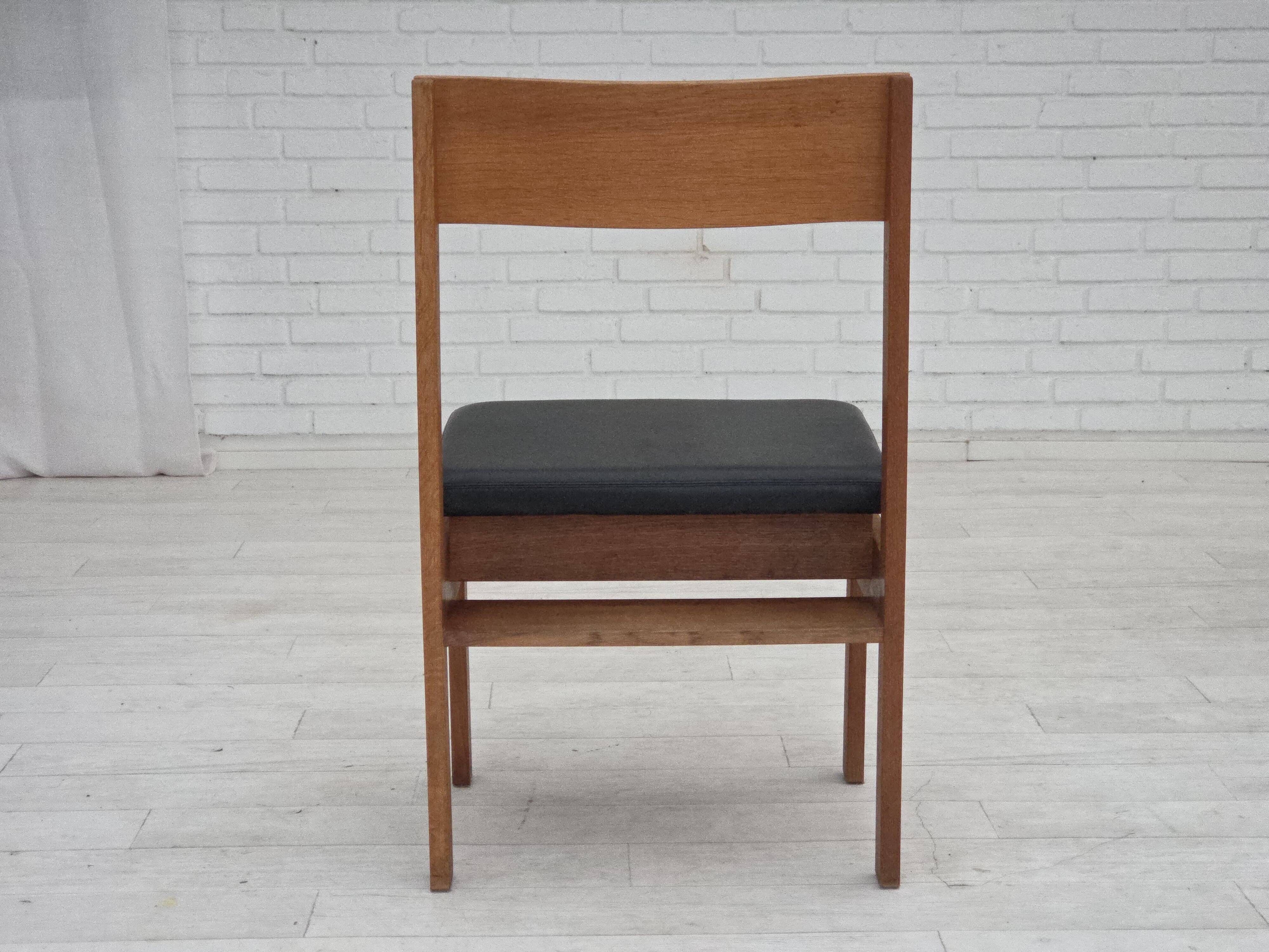 1970s, Danish design, set of 3 church chairs, leather, oak wood.