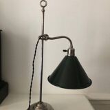 Articulated desk lamp