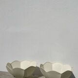 Paire de suspensions fleurs en tissu beige