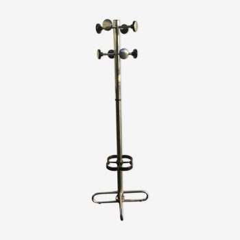 Chrome administrative coat rack