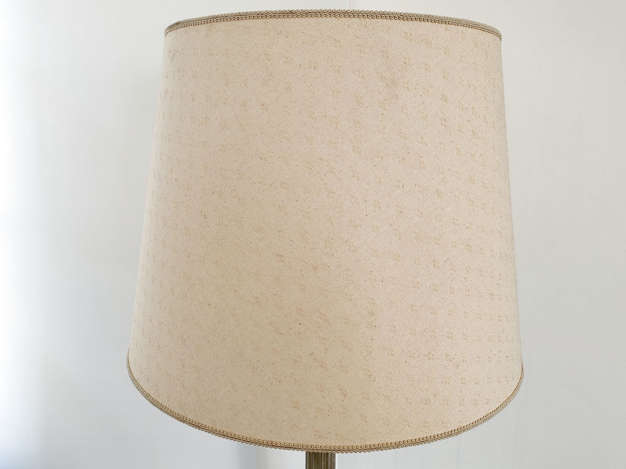 Lampe colonne ionique vintage 1970