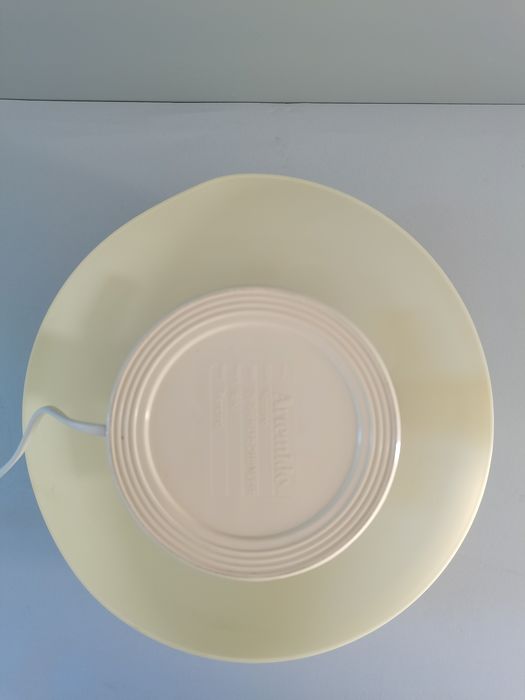 Nessino Lamp by Artemide