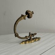 patère murale ancienne métal doré sculpté