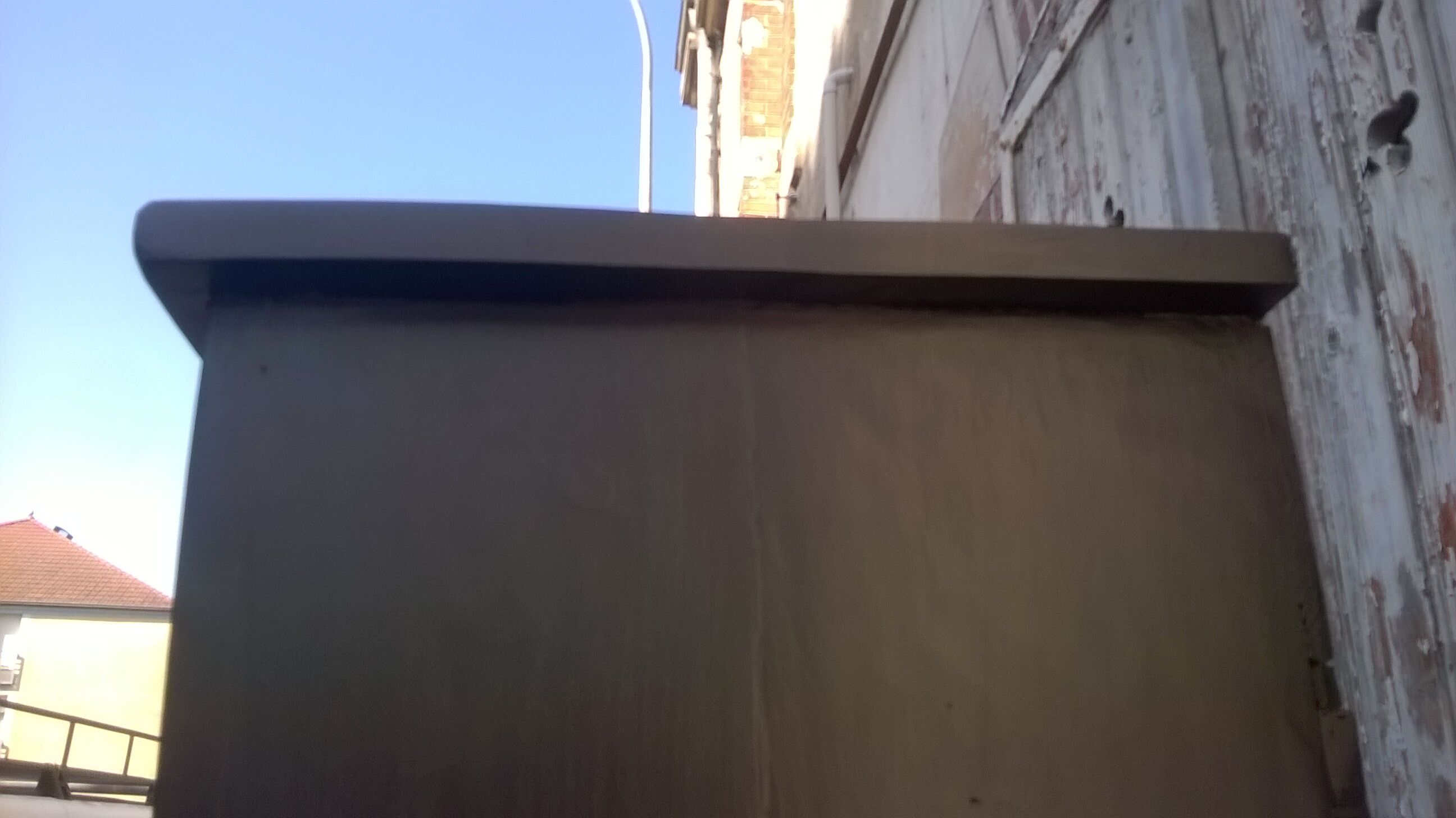 Cabinet patina black and green