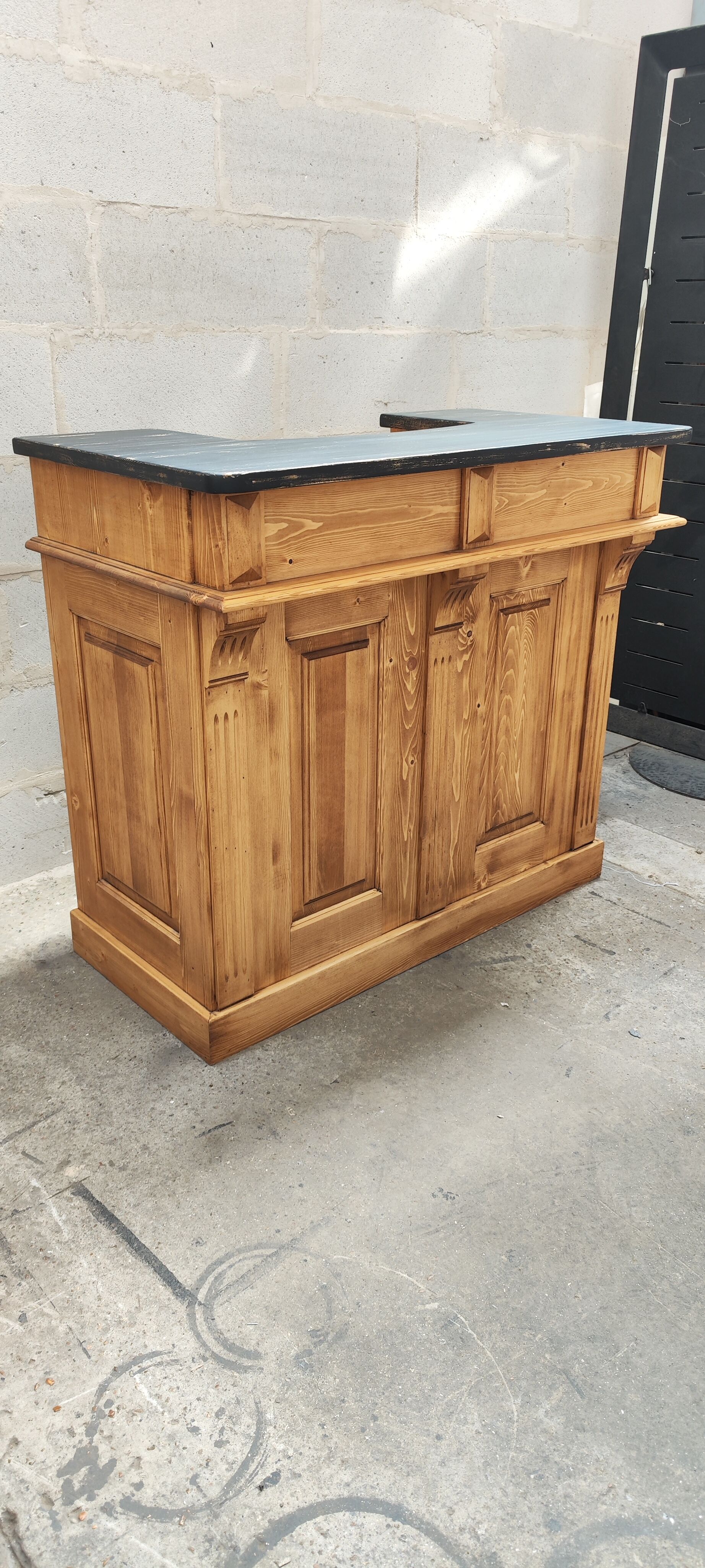Waxed pine counter bar crate furniture trade