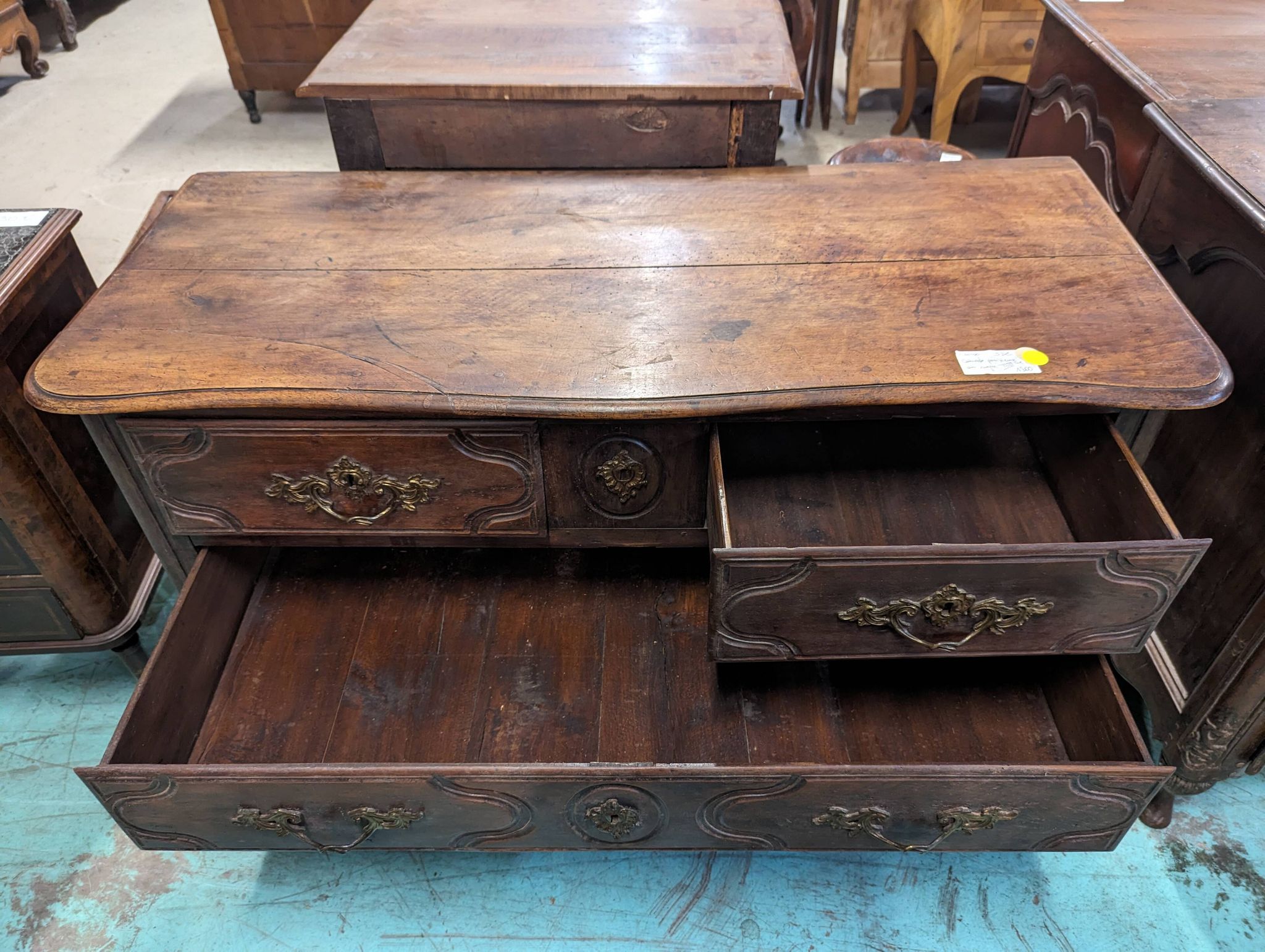 Louis XIV period chest of drawers in walnut