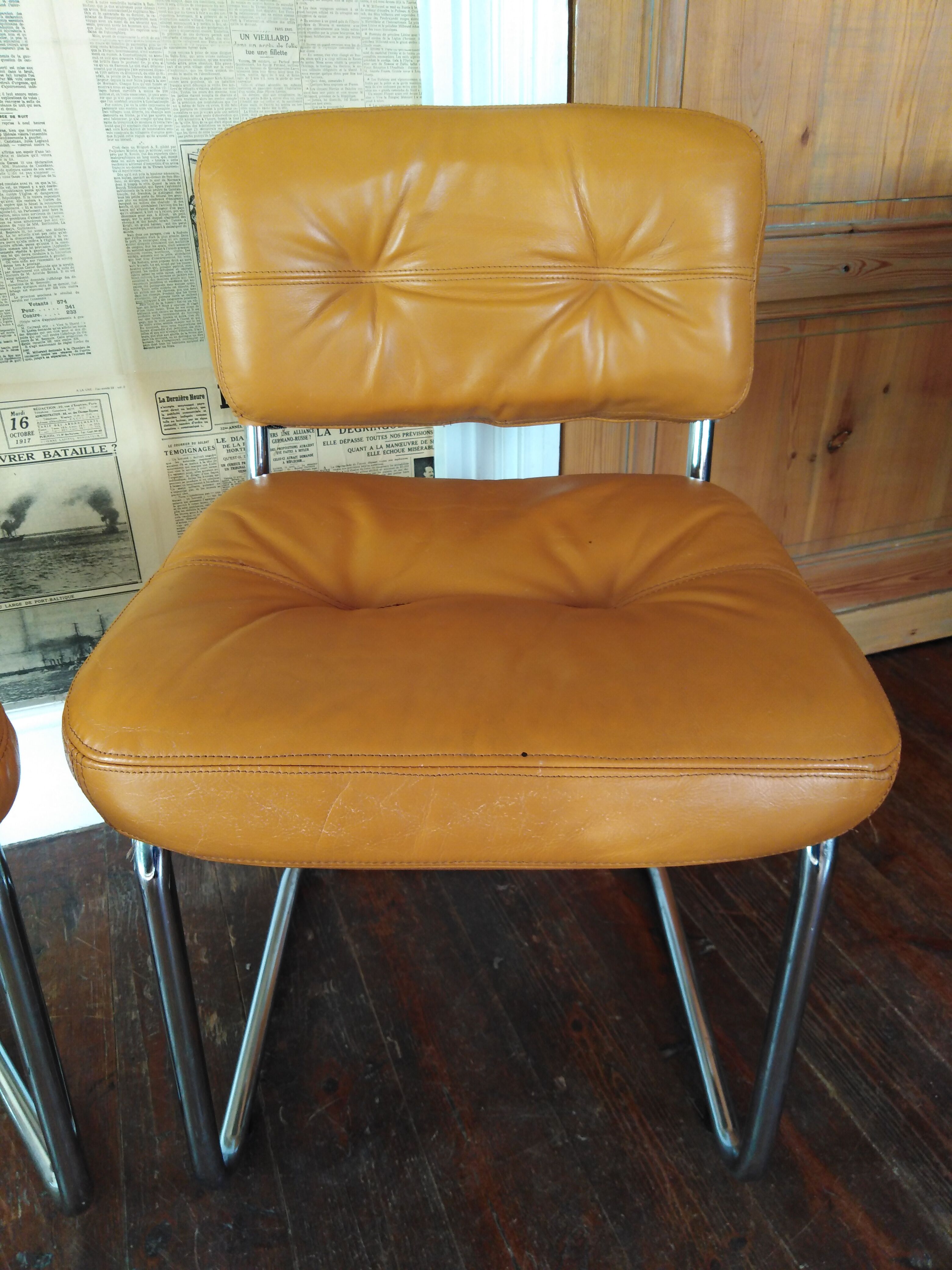 Two chairs, roche bobois, 70s