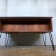 Bureau scandinave en teck avec piétement eiffel métal noir  1950 1960