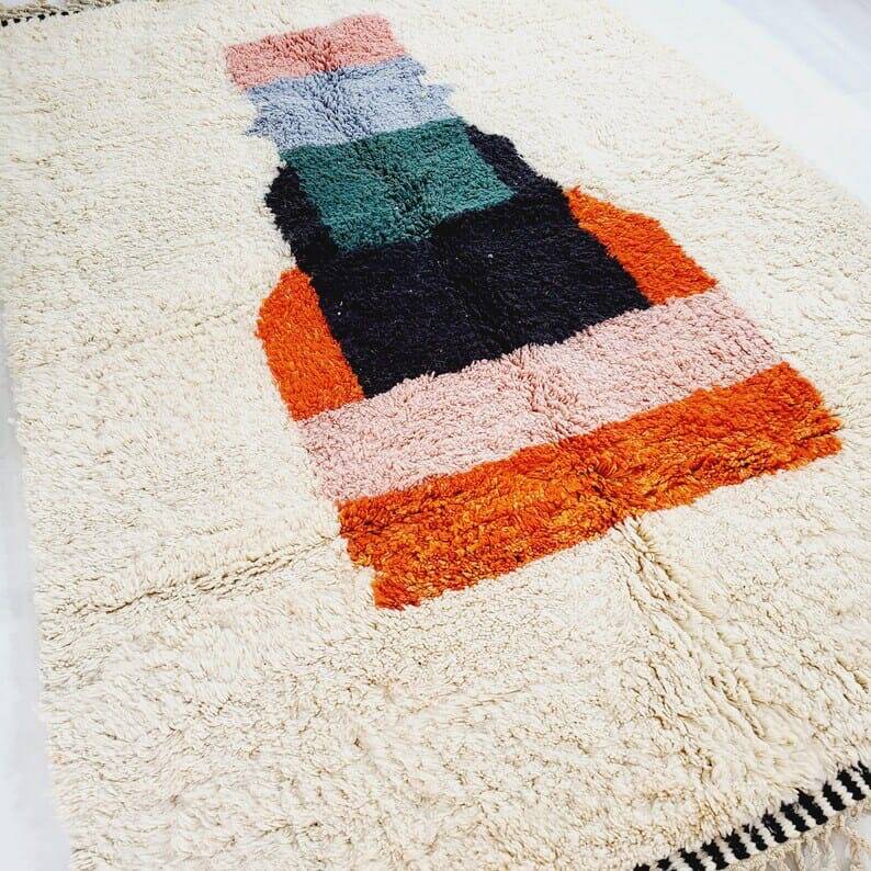 Handmade Berber rug with colourful patterns, size 150x250 cm.